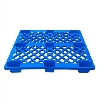 Plastična paleta standardne veličine od 9 stopa